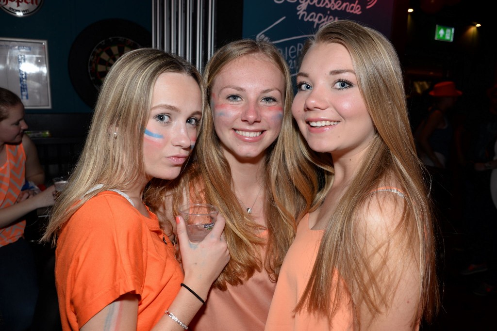 ../Images/Koningsnacht 2016 in VdG 007.jpg
